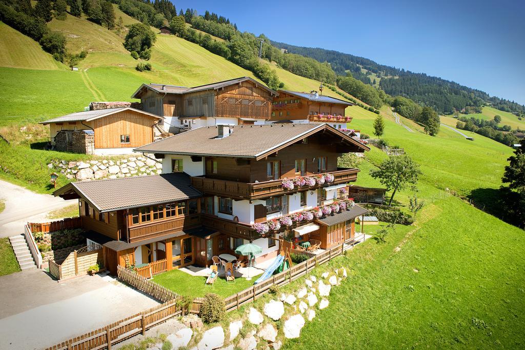 MH Appartement Bartolot Saalbach-Hinterglemm Extérieur photo